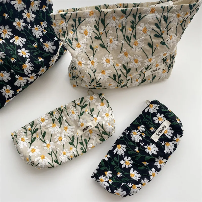 Korean Skincare Routine - Cosmetic Bag Women Floral Makeup Case