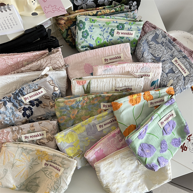 Korean Fashion Flower Travel C - Korean Skincare Routine ulasan dan harga